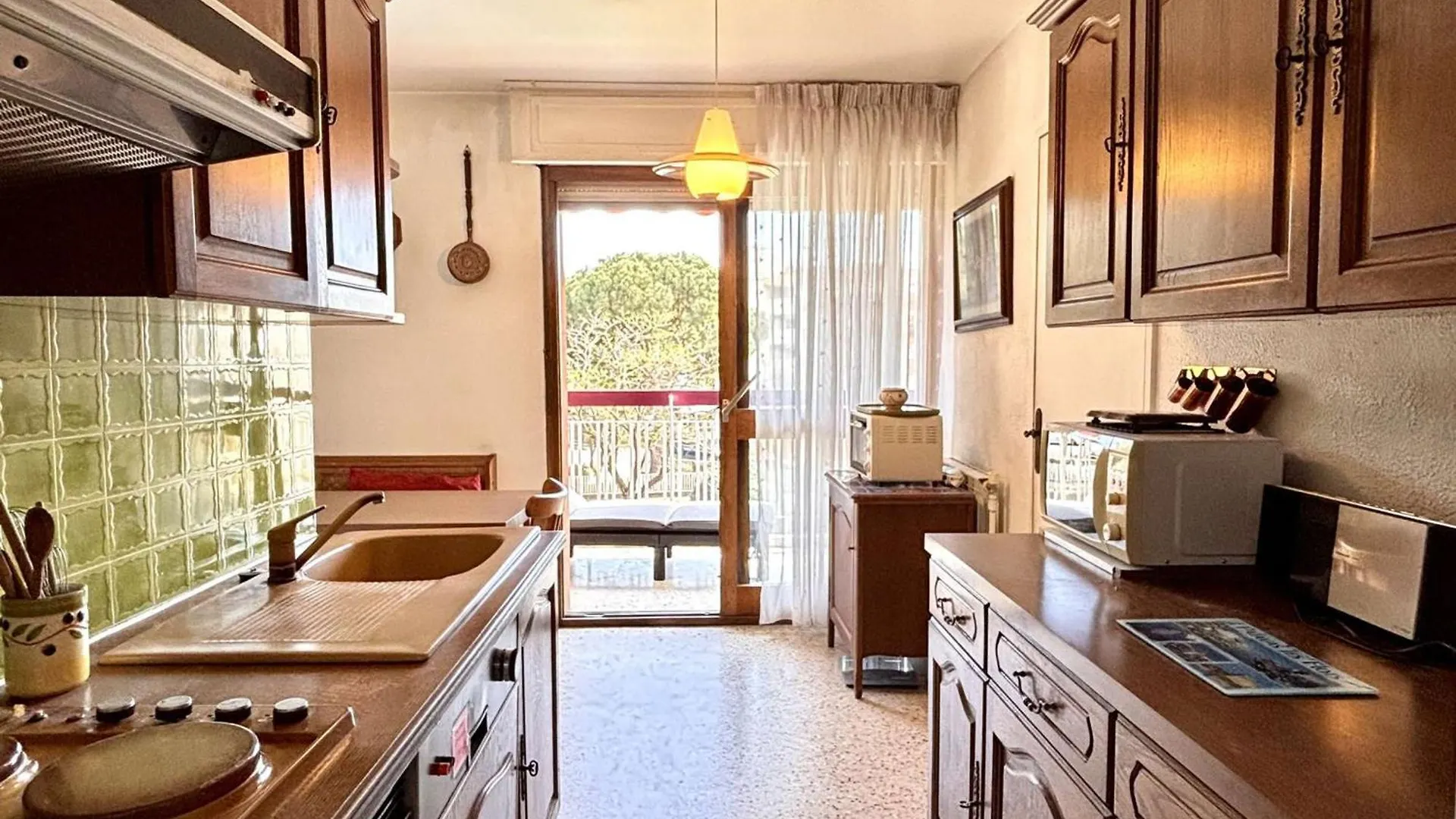 Appartement 3 Pieces A Frejus Avec Piscine Partagee, Pres Du Centre - Fr-1-226A-205