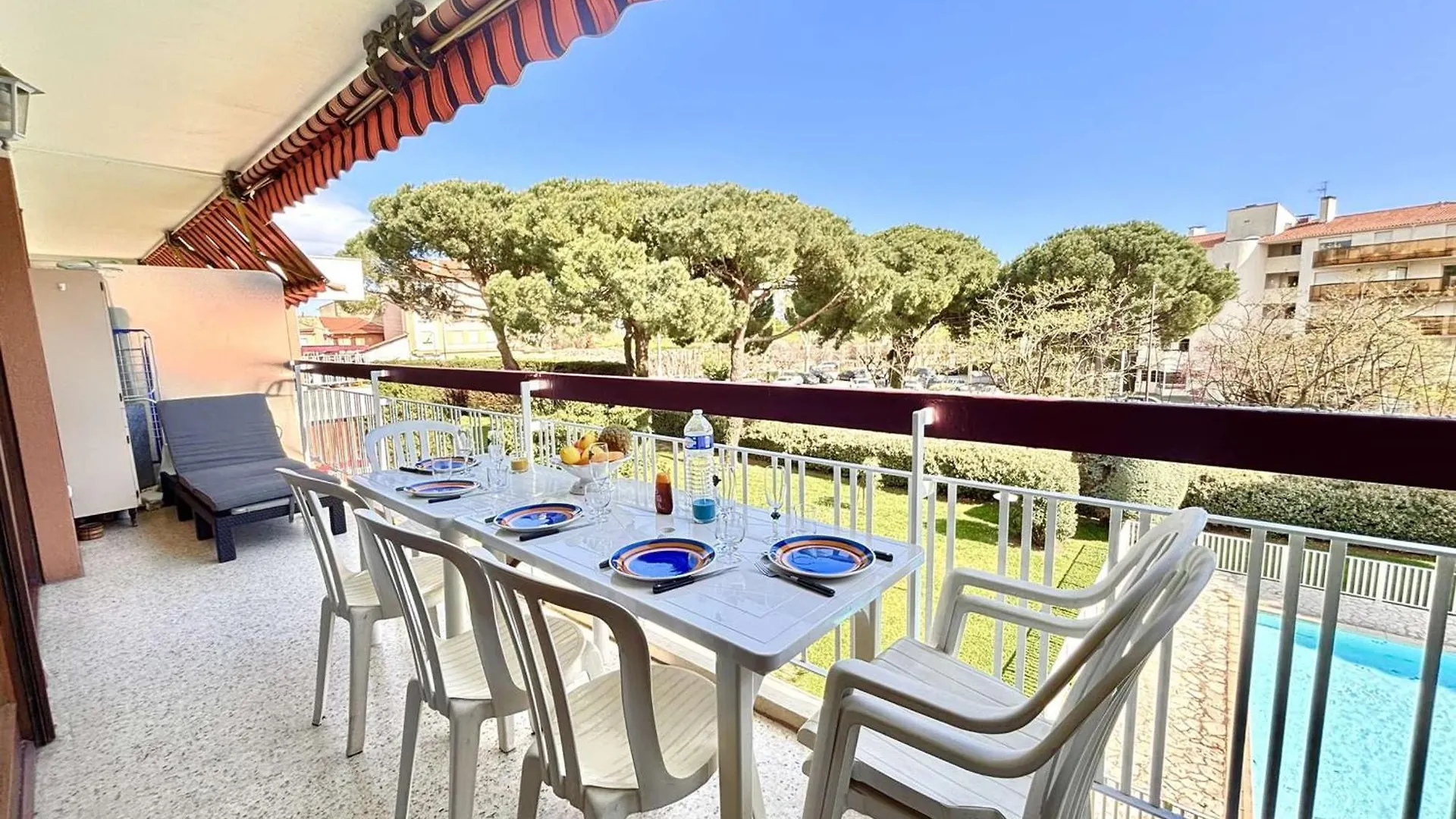 Apartment Appartement 3 Pieces A Frejus Avec Piscine Partagee, Pres Du Centre - Fr-1-226A-205